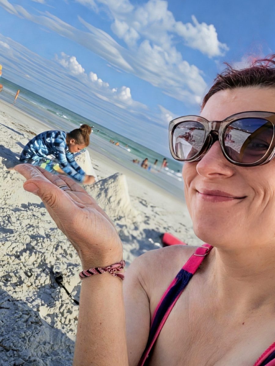 Birthe with her family at the beach